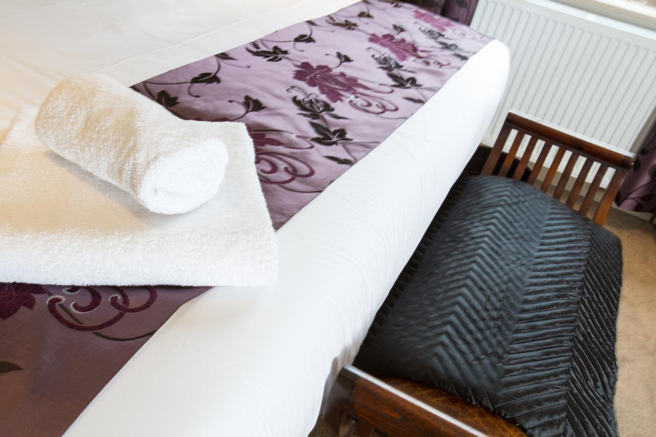 The Harvard Inn Stock Bagian luar foto